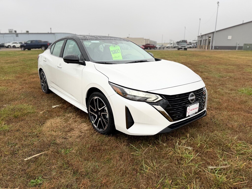 New 2025 Nissan Sentra SR Sedan
