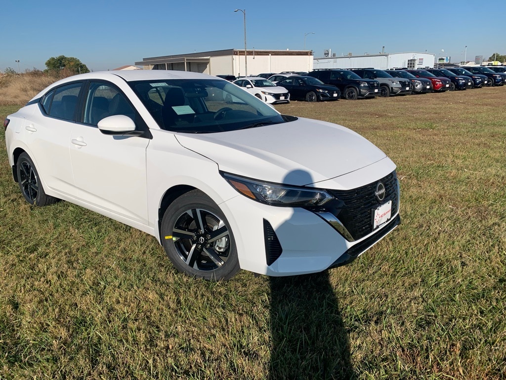 New 2025 Nissan Sentra SV Sedan