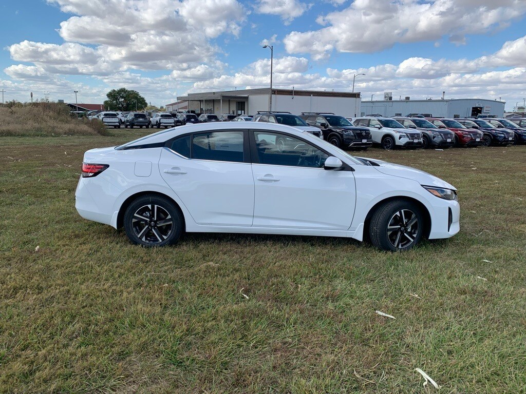 New 2025 Nissan Sentra SV Sedan
