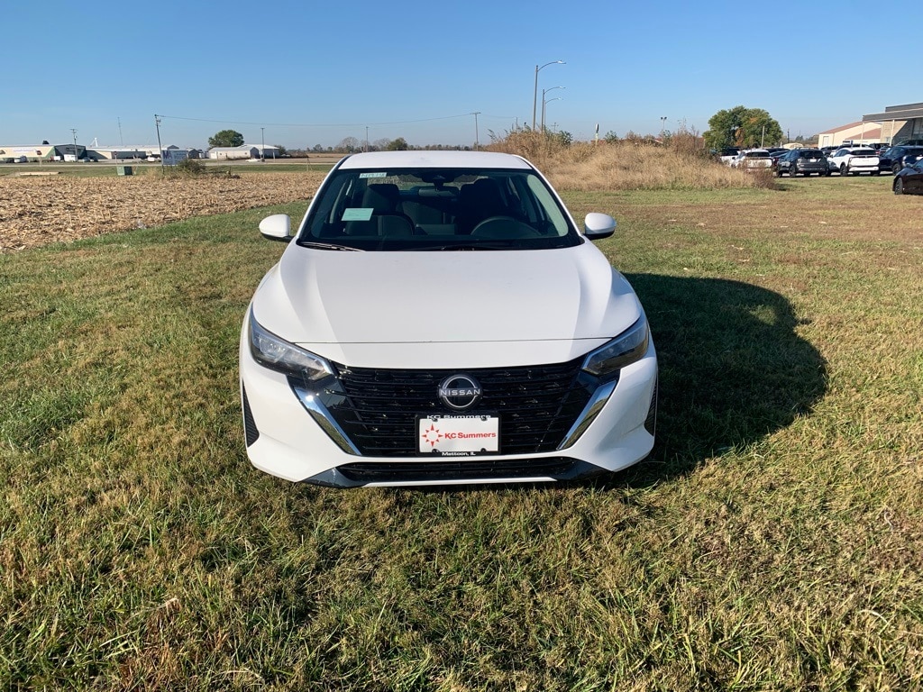 New 2025 Nissan Sentra SV Sedan