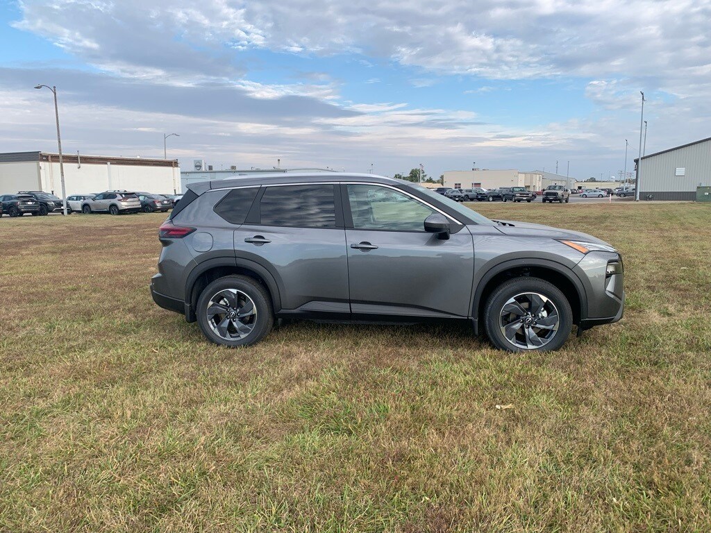 New 2026 Nissan Rogue SV SUV
