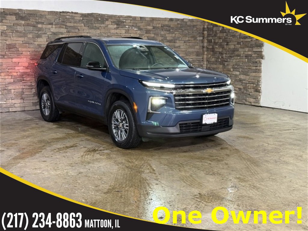 2025 Chevrolet Traverse LT's photo