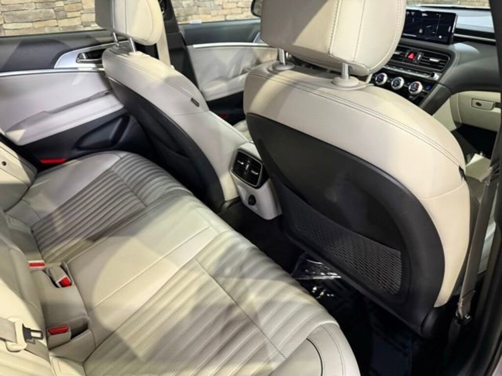 Used 2022 Genesis G70 2.0T Sedan