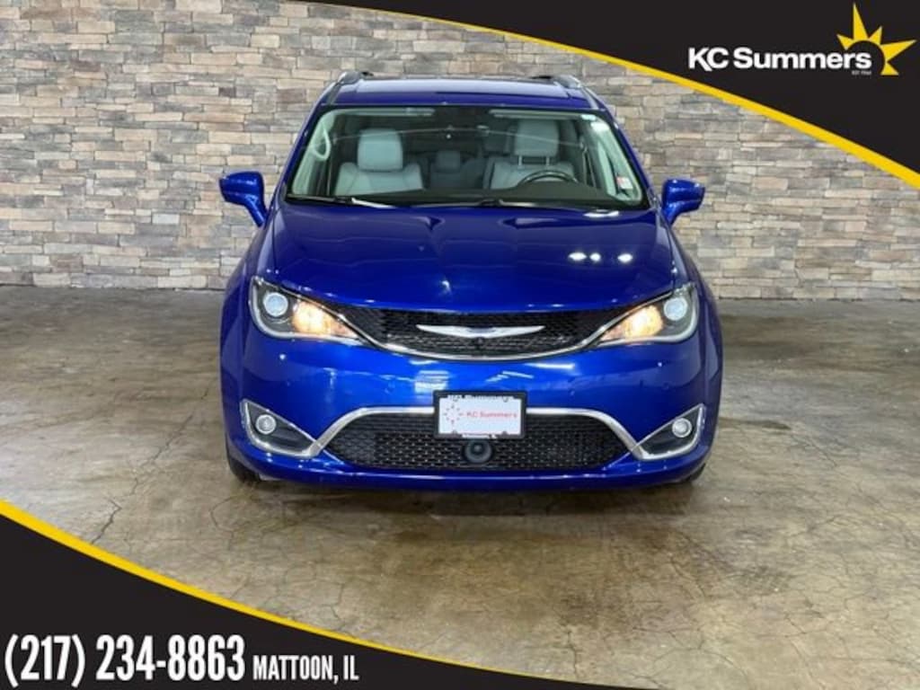 Used 2019 Chrysler Pacifica Touring L Plus Van Passenger Van