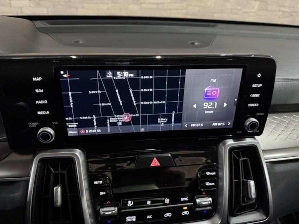 Used 2022 Kia Sorento Hybrid EX SUV