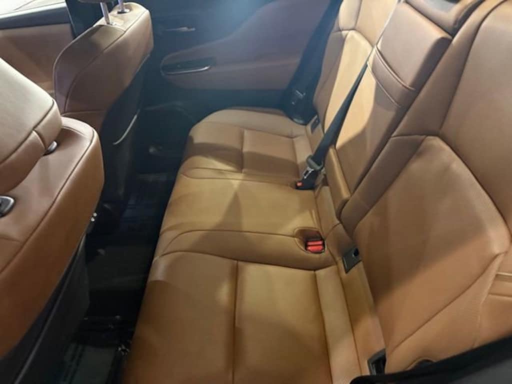 Used 2025 Toyota Crown Signia XLE SUV