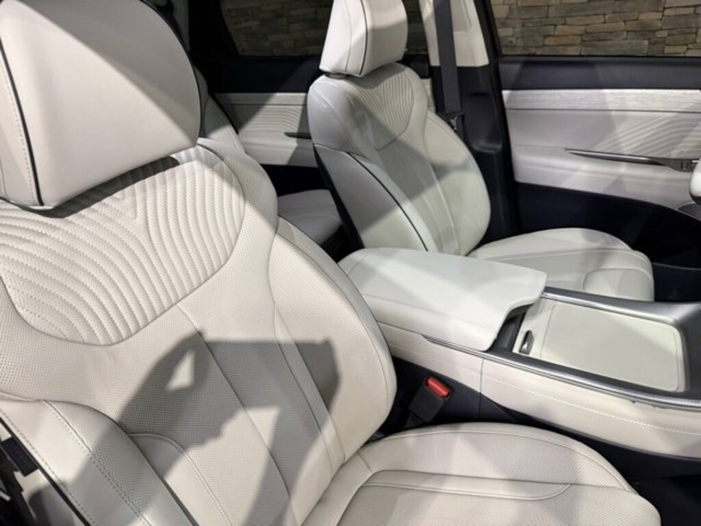 Used 2024 Hyundai Palisade Calligraphy SUV