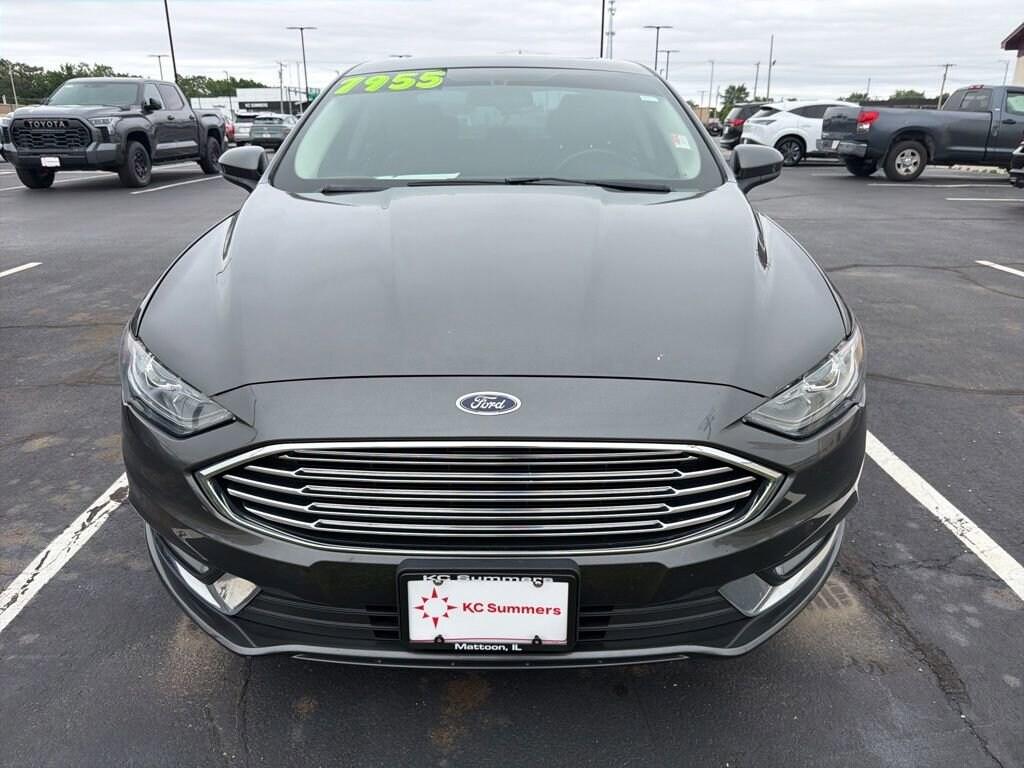 Used 2017 Ford Fusion Hybrid SE Sedan