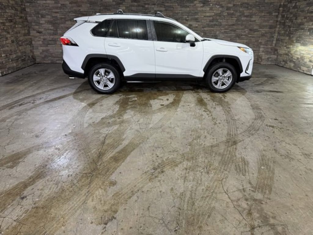 Used 2025 Toyota RAV4 XLE SUV