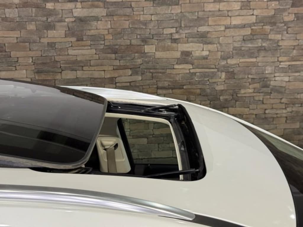 Used 2022 Buick Enclave Avenir SUV