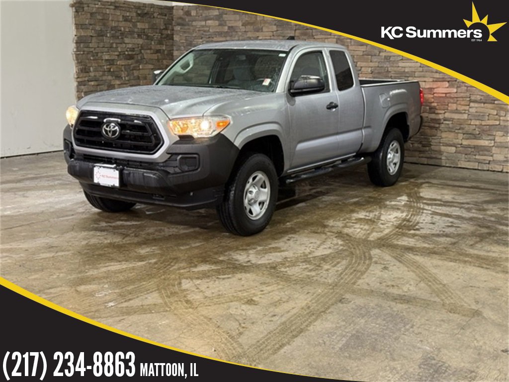 2020 Toyota Tacoma SR's photo