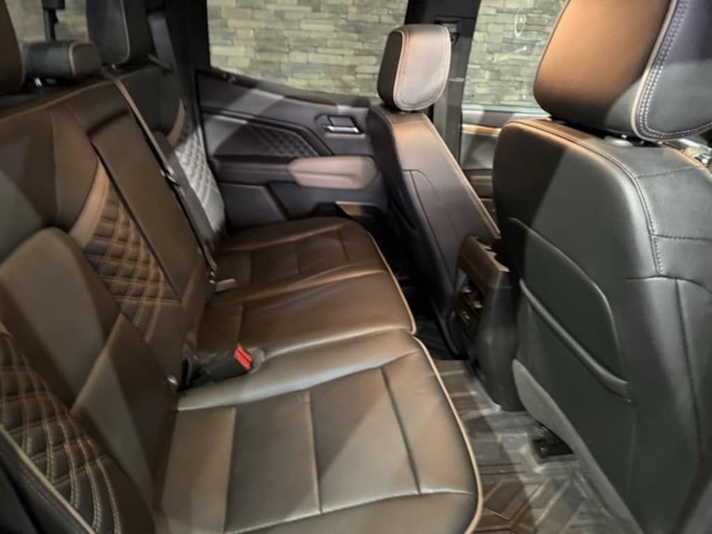 Used 2023 GMC Canyon Denali Truck Crew Cab