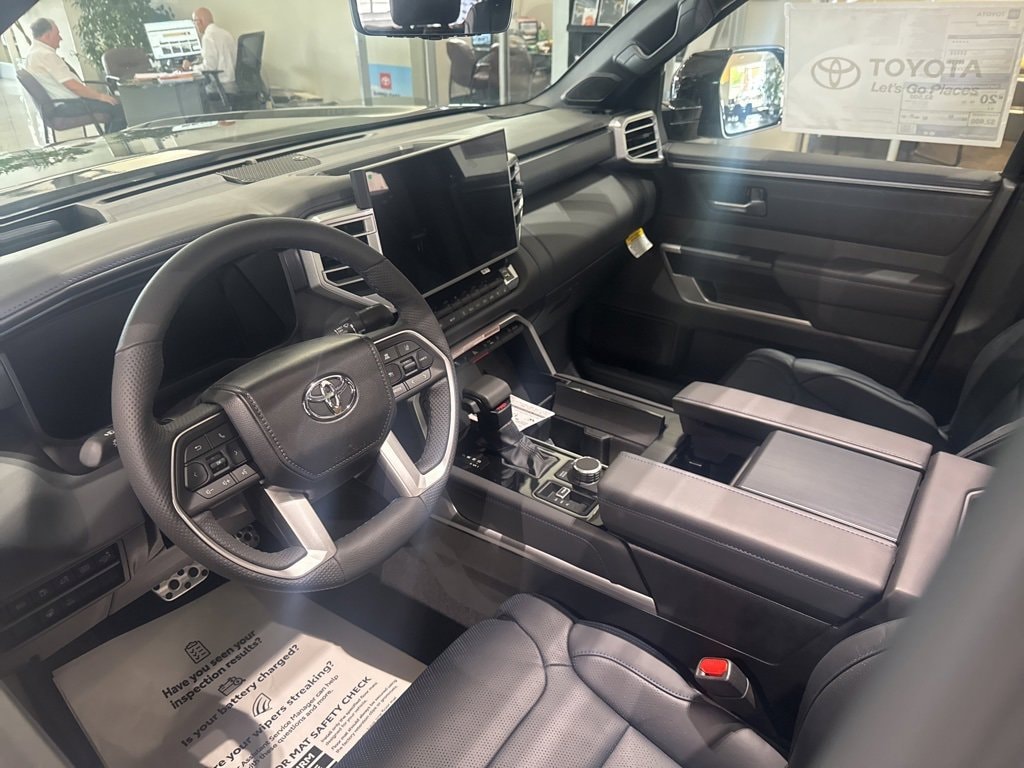New 2025 Toyota Tundra i-FORCE MAX Platinum i-FORCE MAX Truck CrewMax