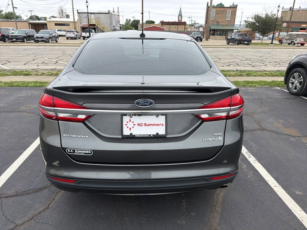 Used 2017 Ford Fusion Hybrid SE Sedan