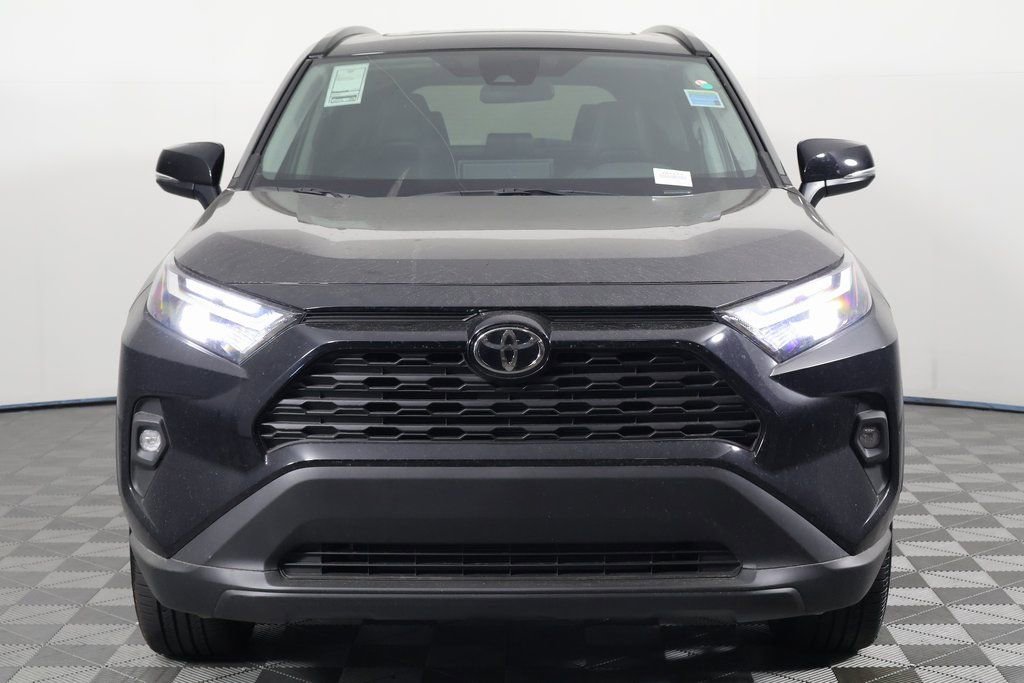 2025 Toyota RAV4 XLE Premium photo 2