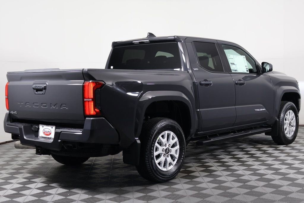 New 2026 Toyota Tacoma SR5 4X4 DOUBLE CAB