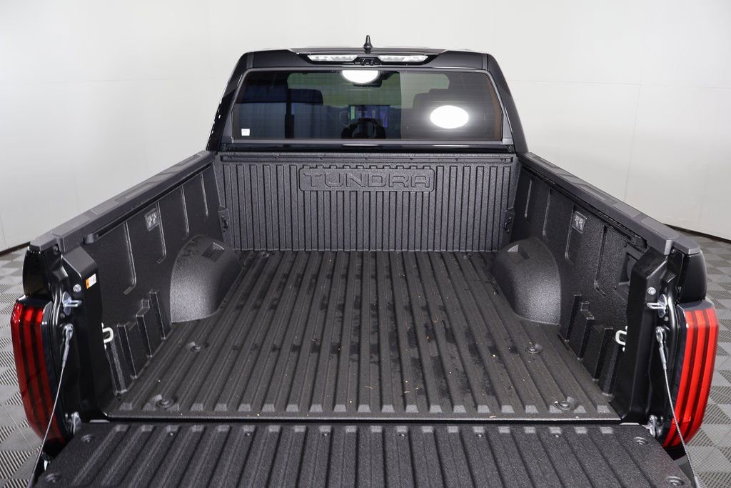 2026 Toyota Tundra Limited - Photo 8
