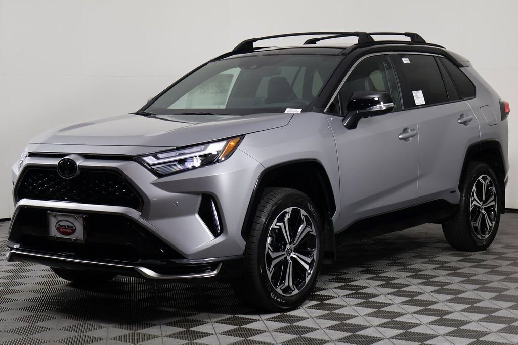 New 2025 Toyota RAV4 Plug-in Hybrid XSE PLUG-IN HYBRID