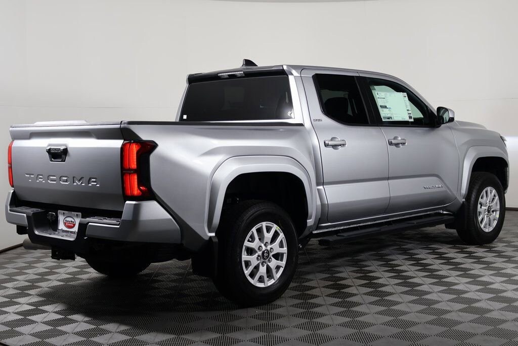 New 2026 Toyota Tacoma SR5 4X2 DOUBLE CAB
