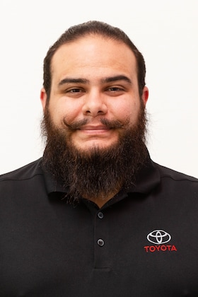 Staff member Michael Serrano from ID_ff369783f53b