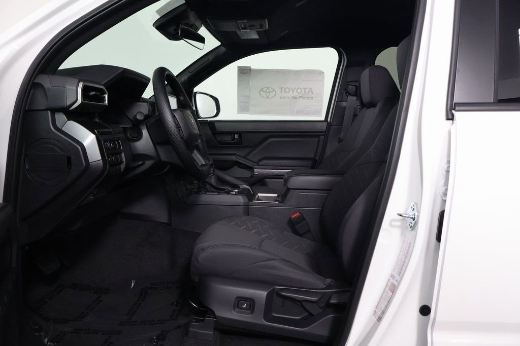 2026 Toyota Tacoma SR5 photo 5