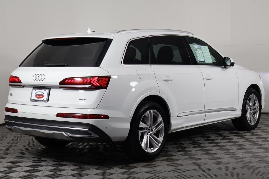 Used 2024 Audi Q7 55 Premium Plus SUV