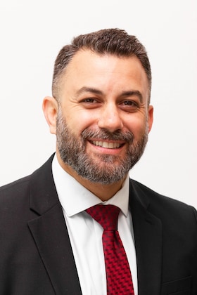 Staff member Paul Ayoub from ID_962b51c8dea2