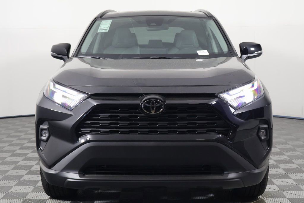2025 Toyota RAV4 XLE Premium photo 2