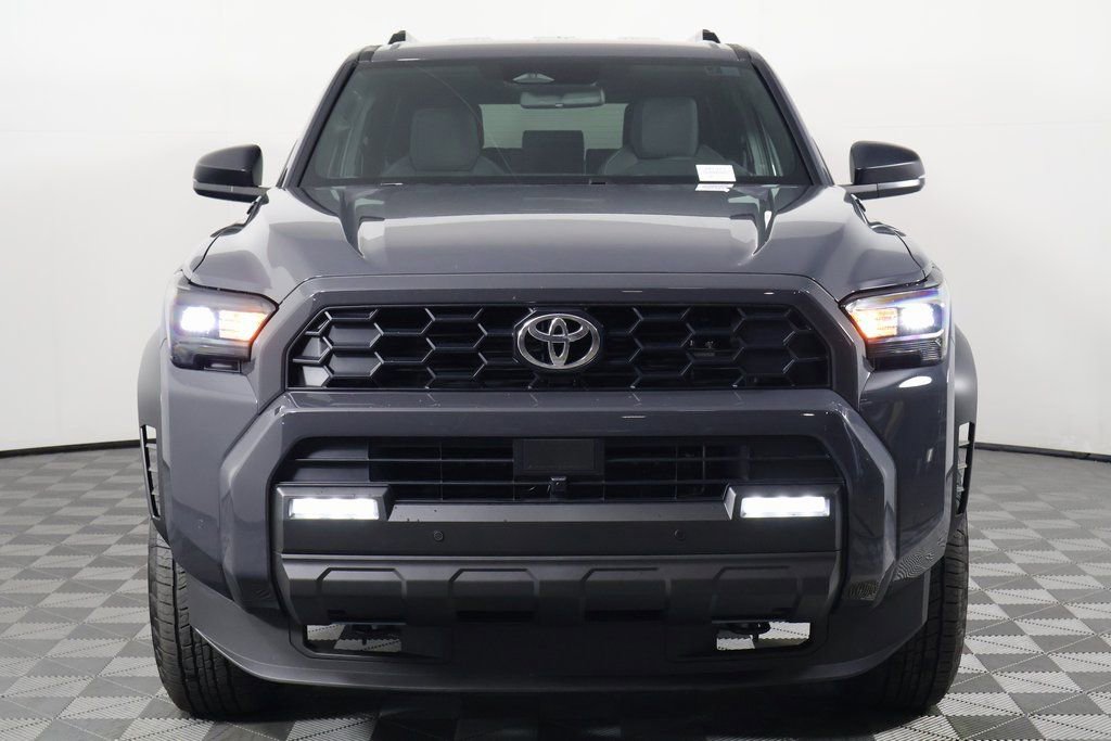 2025 Toyota 4Runner TRD Off-Road photo 2