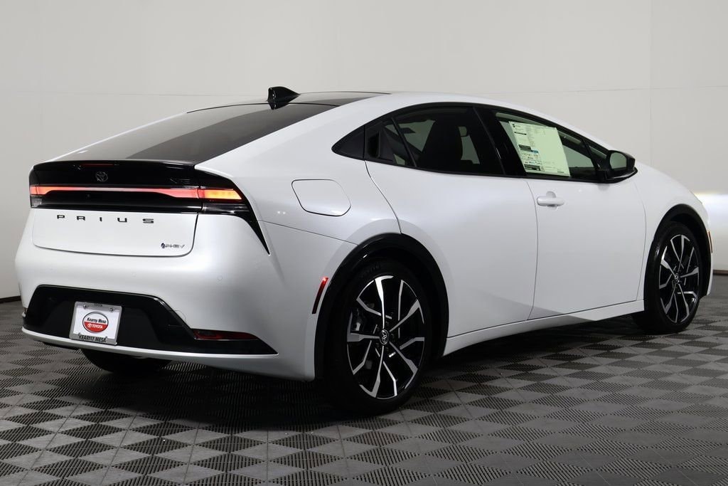 New 2026 Toyota Prius Plug-in Hybrid XSE PLUG-IN HYBRID