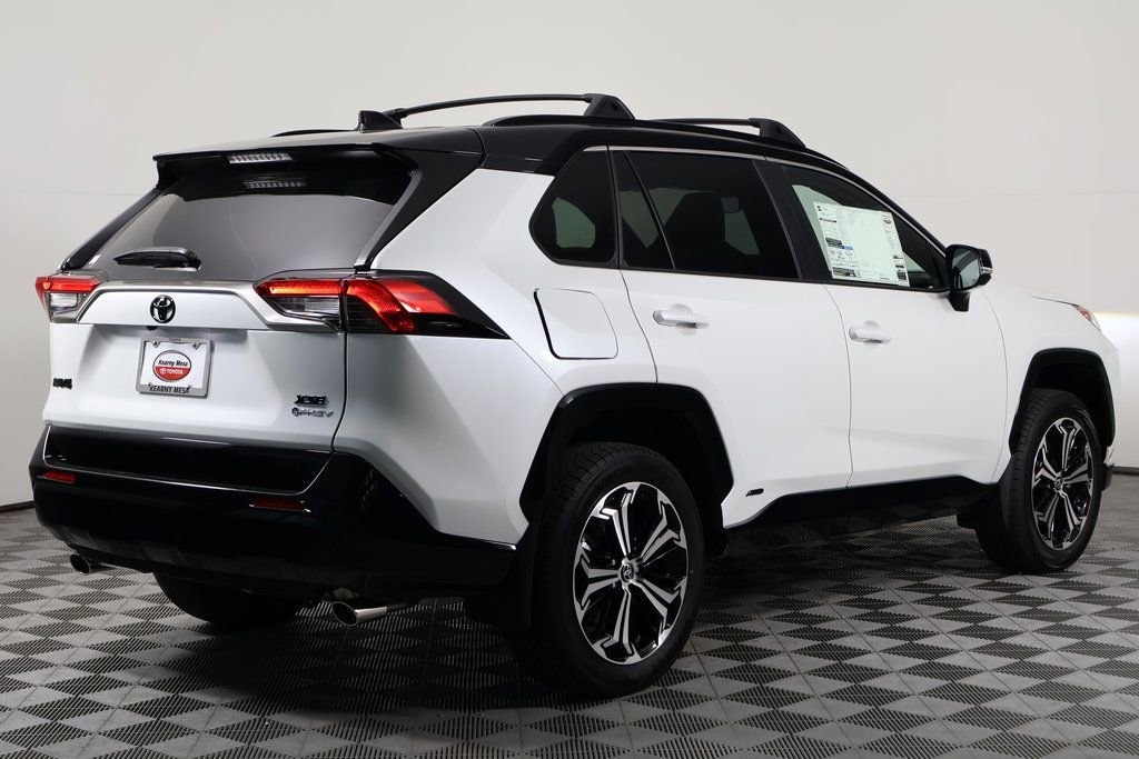New 2025 Toyota