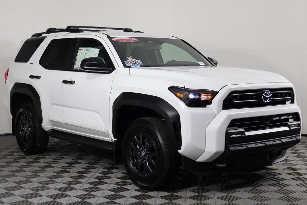 2025 Toyota 4Runner SR5 photo 3