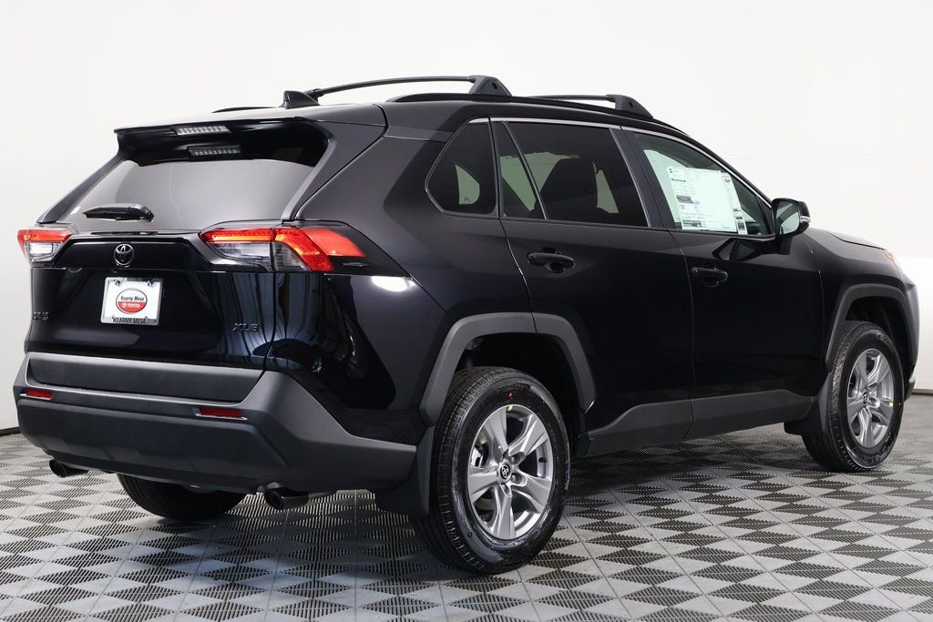 New 2025 Toyota RAV4 XLE XLE FWD SUV