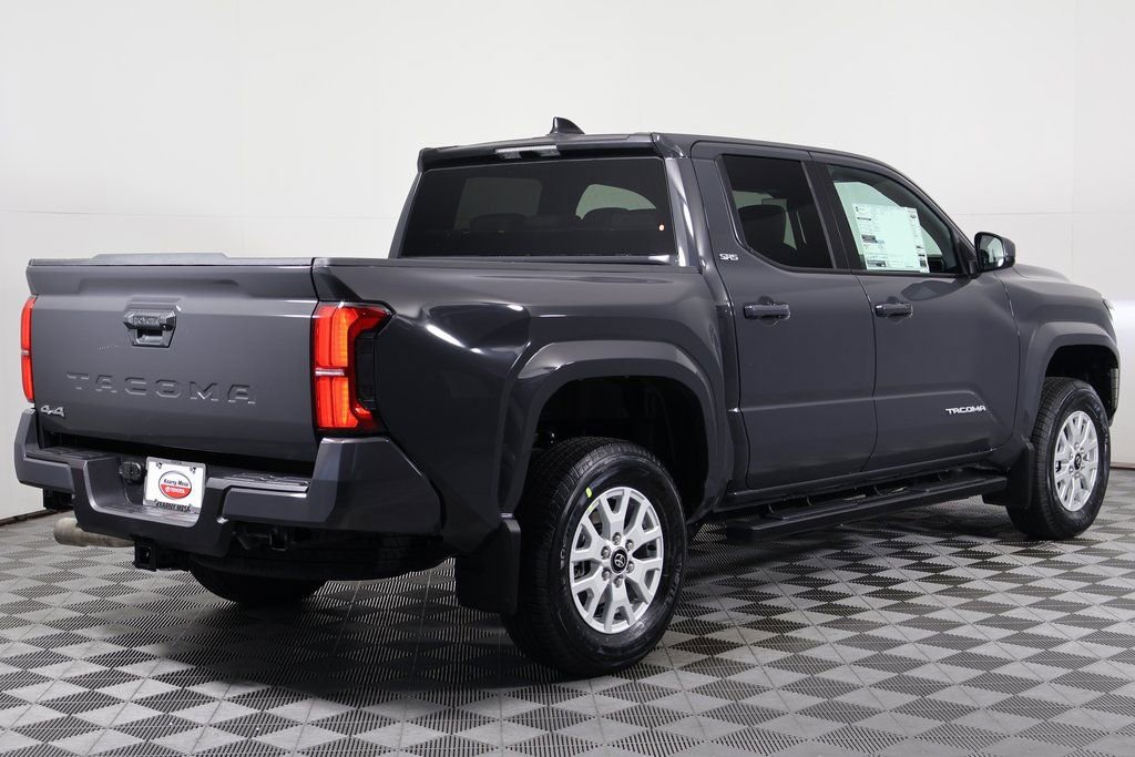 2026 Toyota Tacoma SR5 photo 2