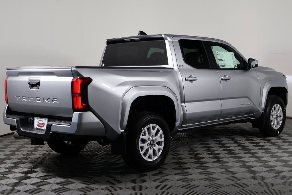 New 2025 Toyota Tacoma SR5 4X2 DOUBLE CAB
