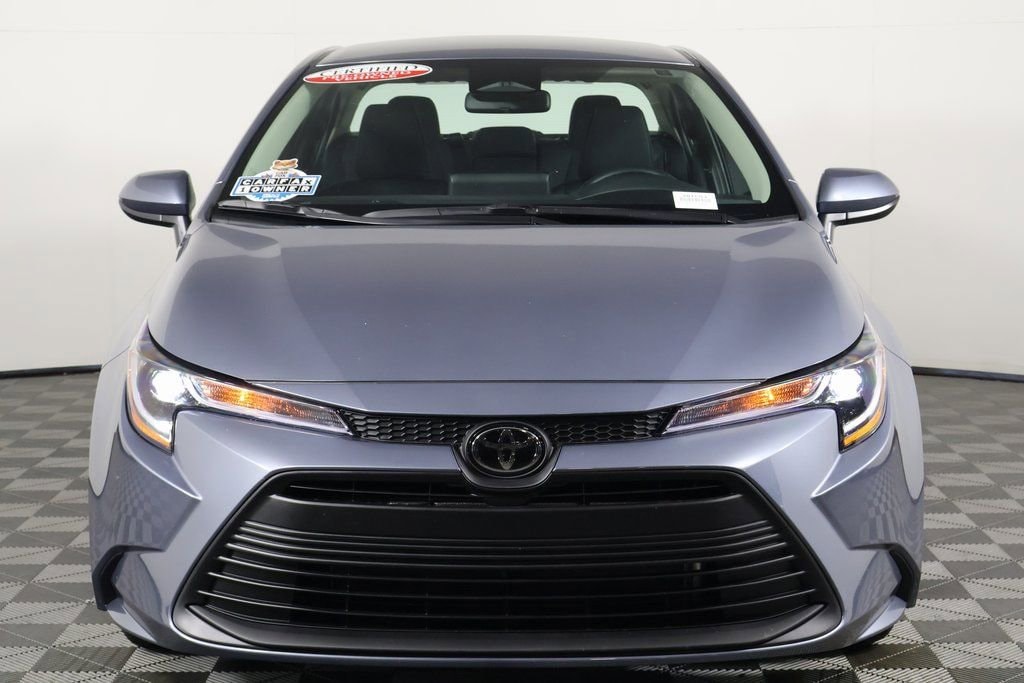Certified 2025 Toyota Corolla LE Sedan