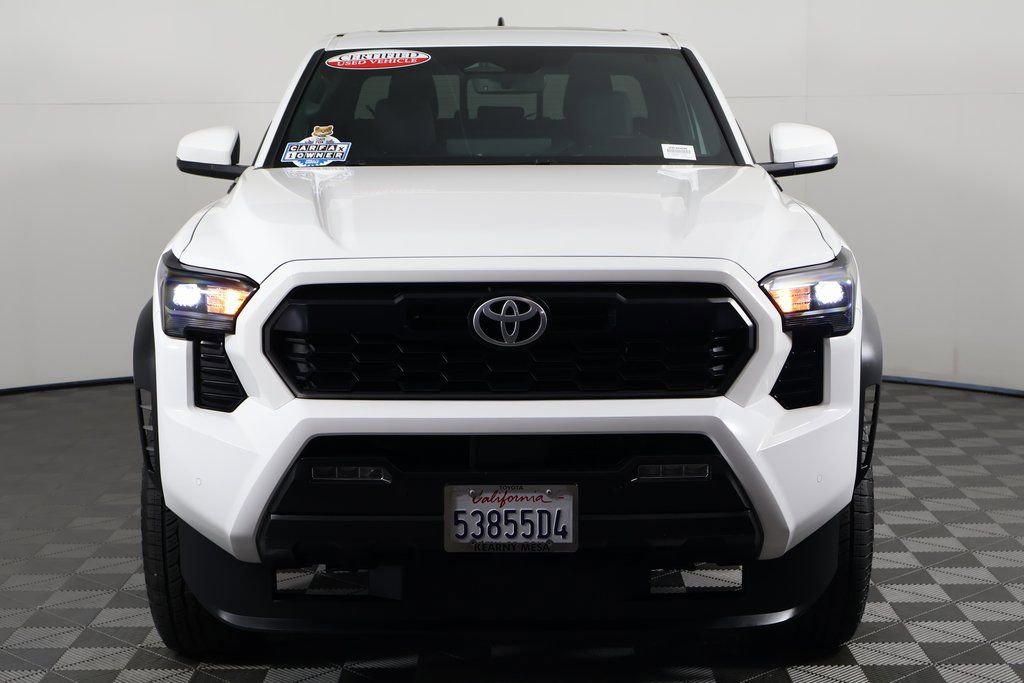 2024 Toyota Tacoma TRD photo 2