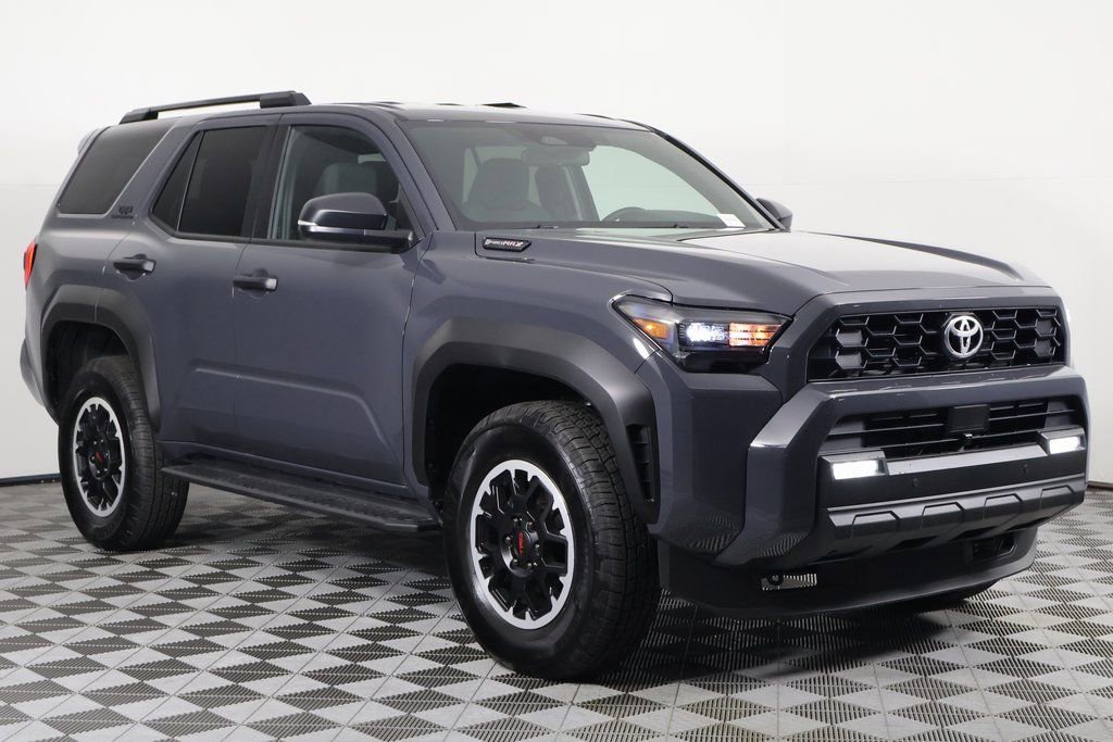 2025 Toyota 4Runner TRD Off-Road photo 3