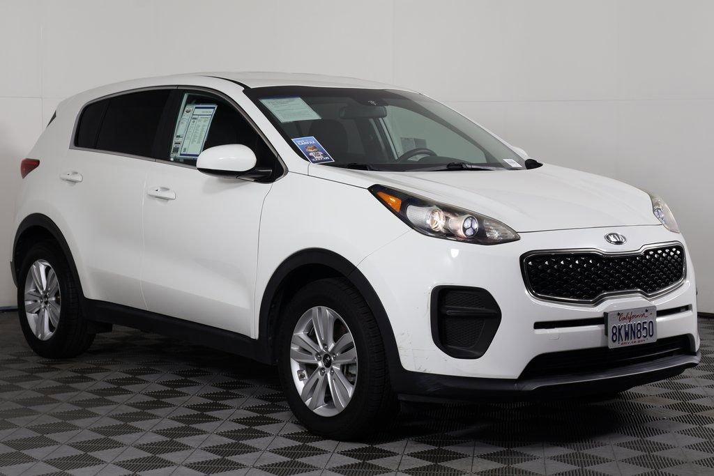 2019 Kia Sportage LX photo 3