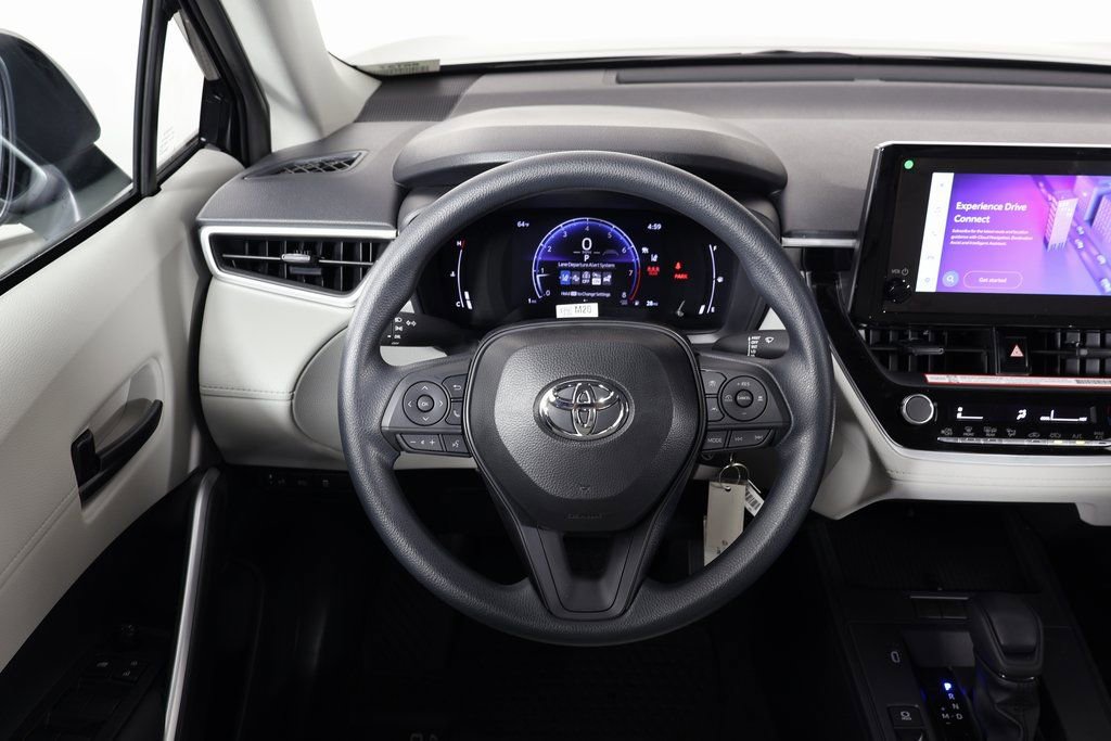 2026 Toyota Corolla Cross L photo 3
