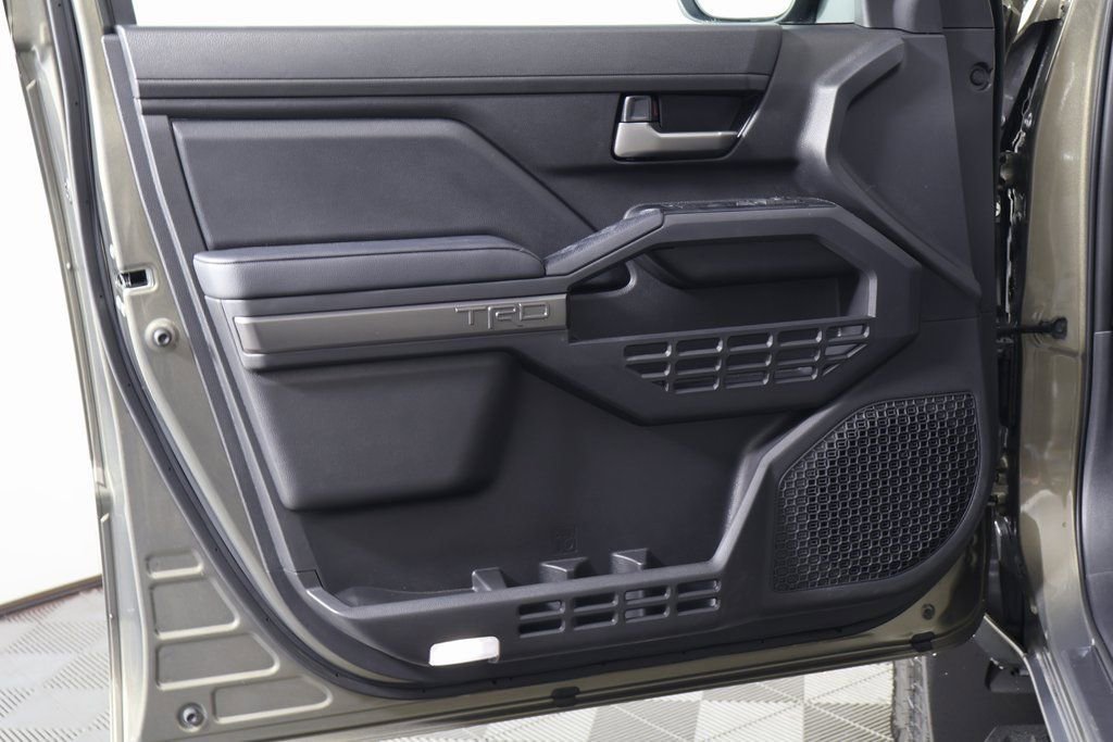 2026 Toyota Tacoma TRD Off Road - Photo 7