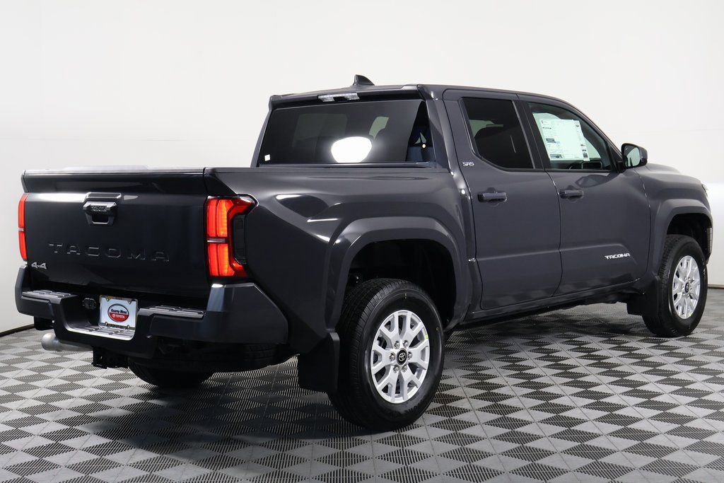 2025 Toyota Tacoma SR5 4x4 Double Cab photo 2