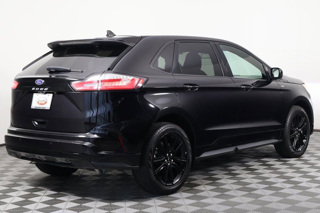 2024 Ford Edge ST-Line photo 4