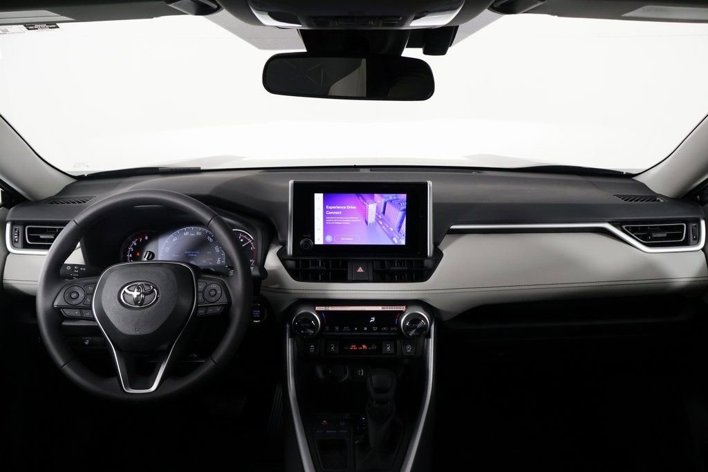 New 2025 Toyota RAV4 XLE XLE FWD SUV