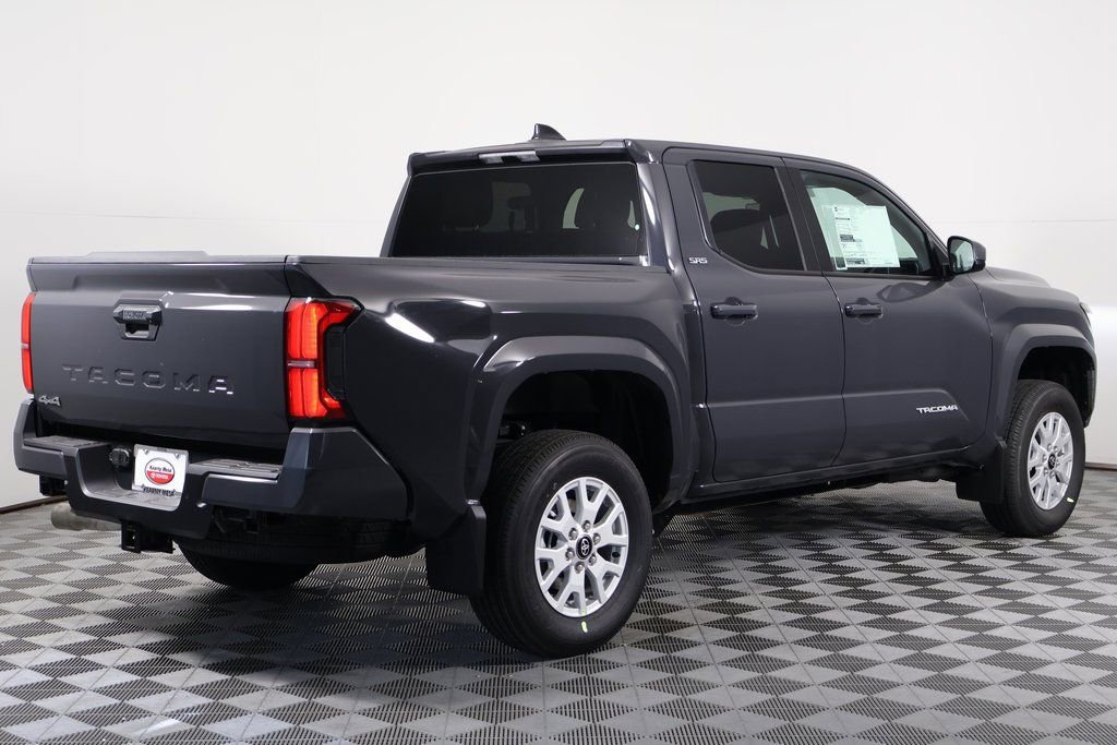 2025 Toyota Tacoma SR5 Double Cab photo 2