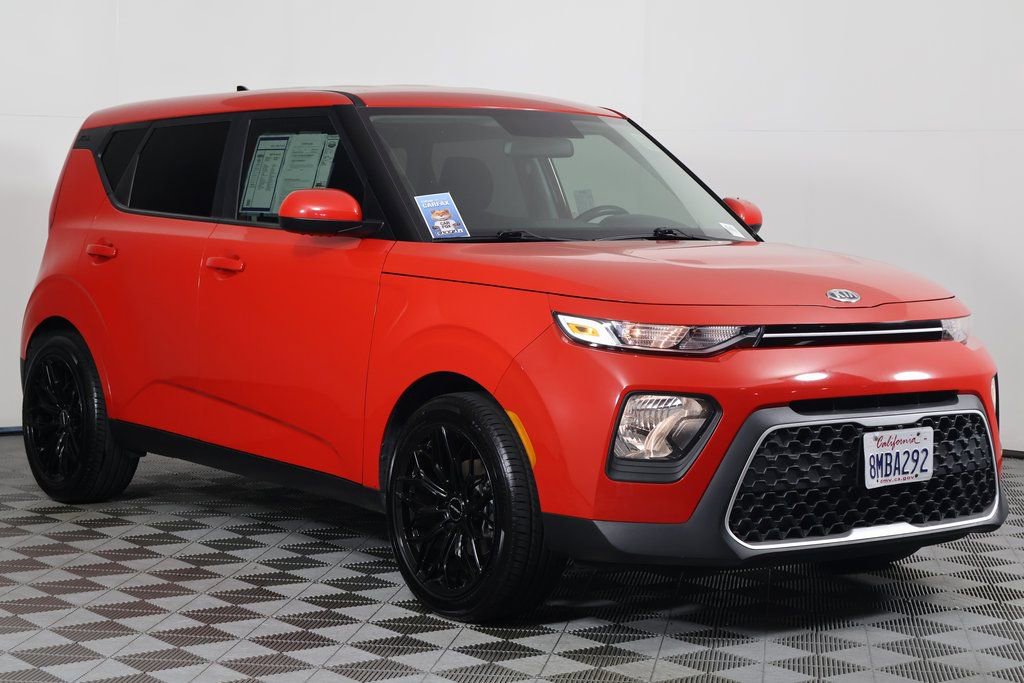 2020 Kia Soul LX photo 3