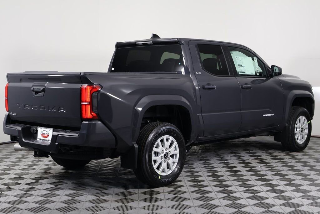 New 2025 Toyota Tacoma SR5 4X4 DOUBLE CAB