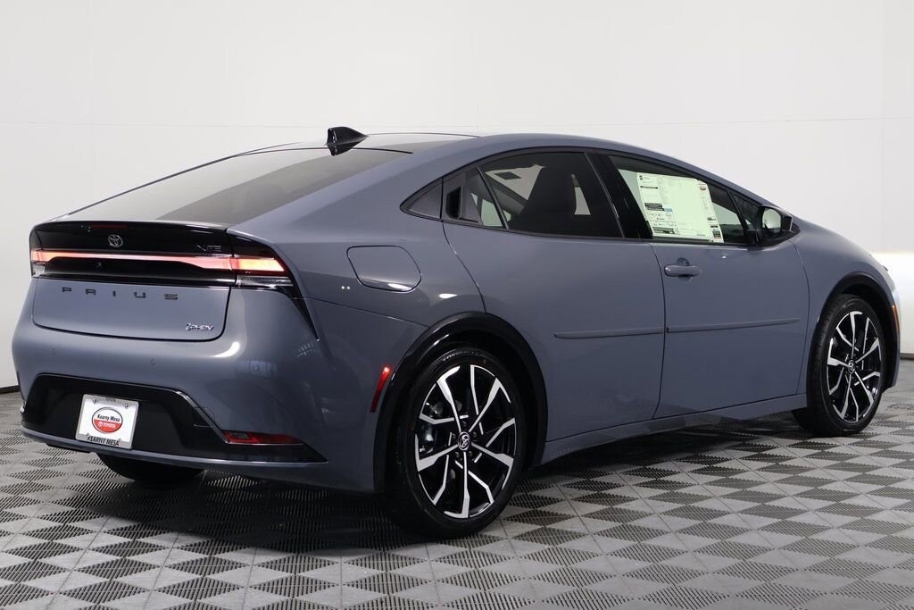 New 2026 Toyota Prius Plug-in Hybrid XSE PLUG-IN HYBRID