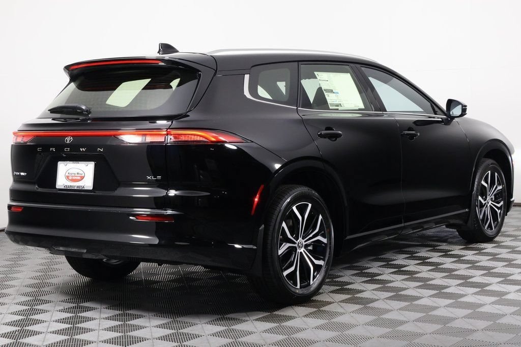 New 2026 Toyota Crown Signia XLE XLE