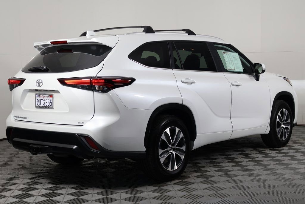 Certified 2025 Toyota Highlander XLE SUV